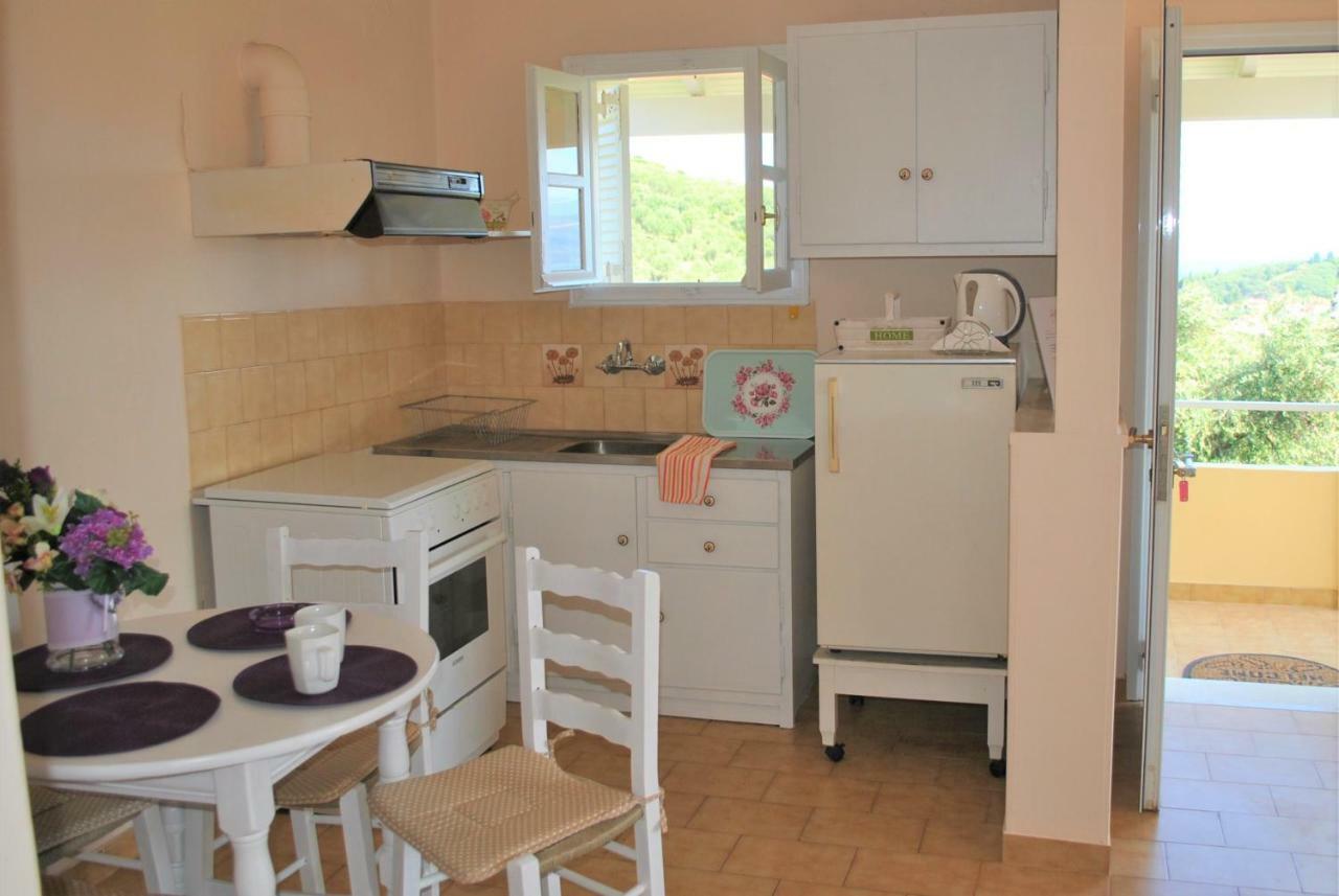 Lefkothea Apartments Касиопи Екстериор снимка